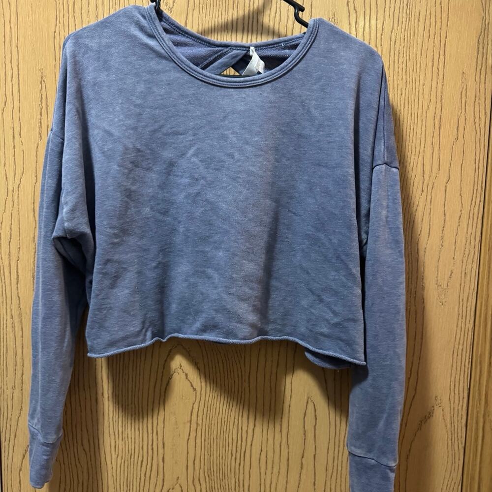 Colsie oversized crop top size XS